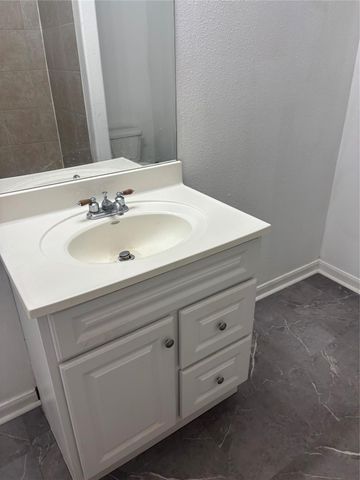 7350 Hurtgen Forest Road, Houston, TX 77033