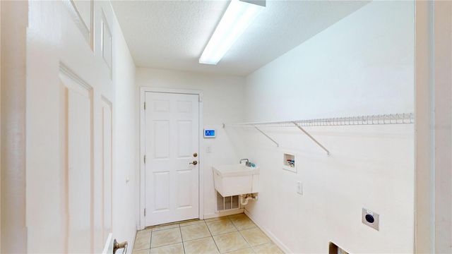 6942 ORVICTI COURT, Wesley Chapel, FL 33544