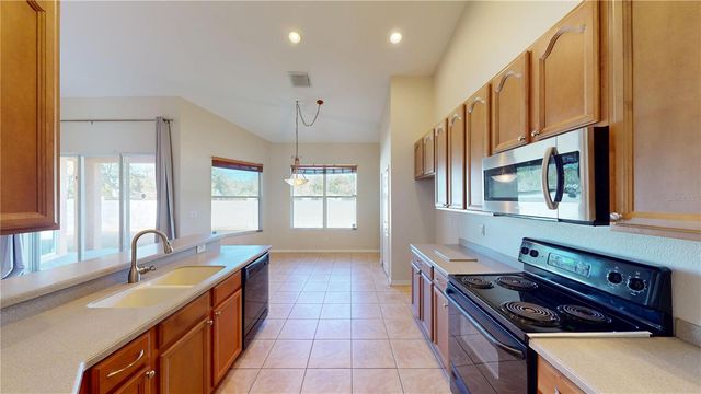 6942 ORVICTI COURT, Wesley Chapel, FL 33544