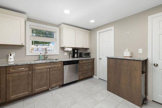 14 Sibley, Attleboro, MA 02703