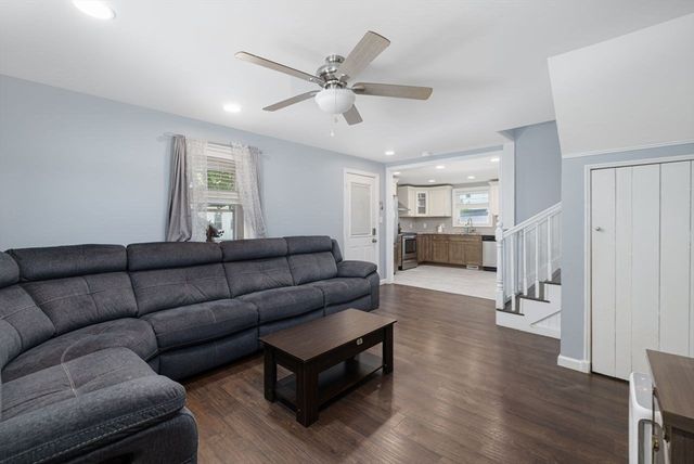 14 Sibley, Attleboro, MA 02703