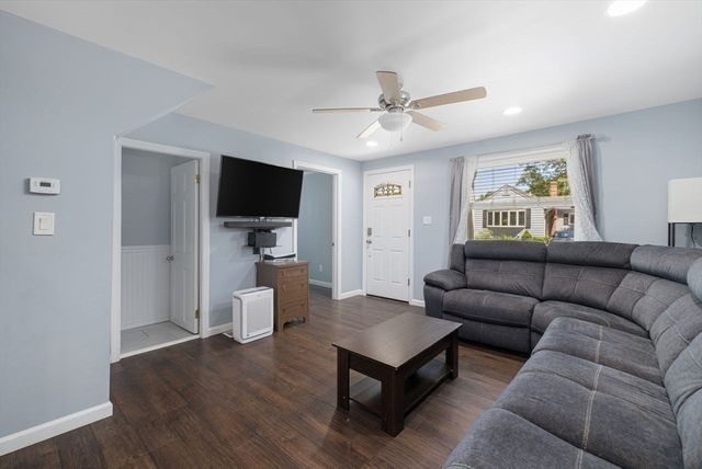 14 Sibley, Attleboro, MA 02703