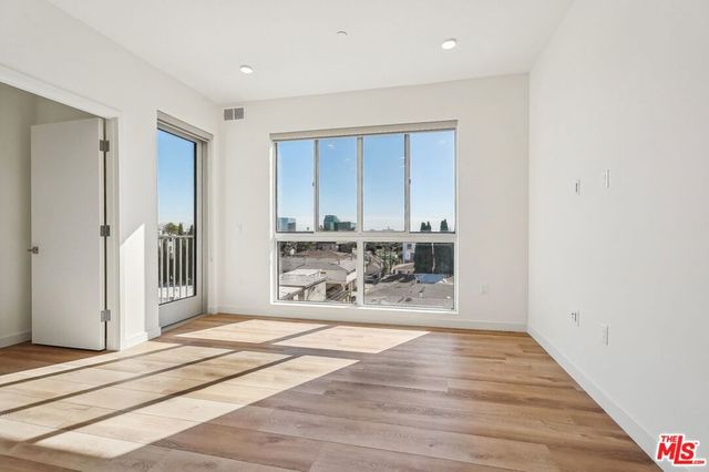 1814 Federal Avenue 503, Los Angeles, CA 90025