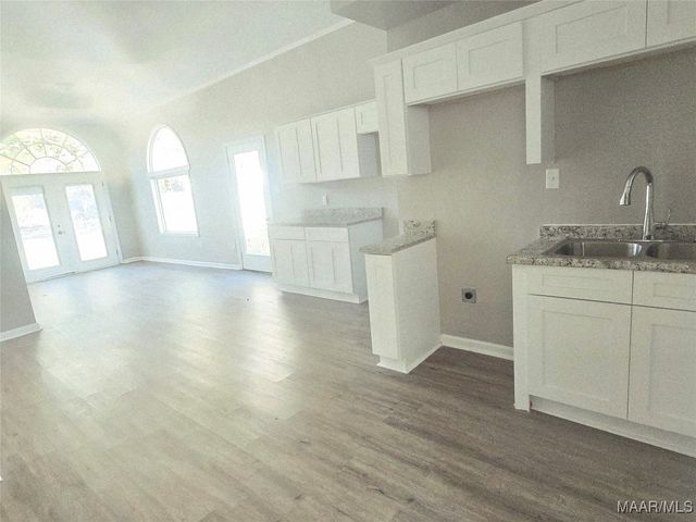 206 Davors Drive, Montgomery, AL 36109