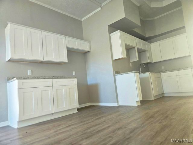 206 Davors Drive, Montgomery, AL 36109