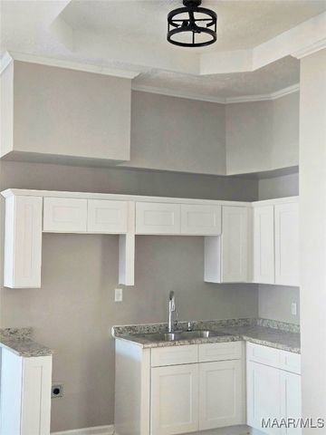 206 Davors Drive, Montgomery, AL 36109