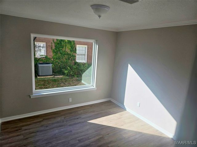 206 Davors Drive, Montgomery, AL 36109