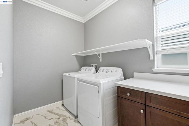 98 Driftwood Cir, Bay Point, CA 94565
