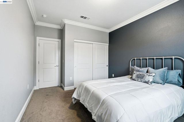 98 Driftwood Cir, Bay Point, CA 94565