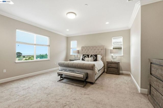 98 Driftwood Cir, Bay Point, CA 94565