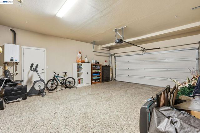 98 Driftwood Cir, Bay Point, CA 94565