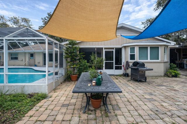 321 ROSLYN AVENUE, New Smyrna Beach, FL 32168