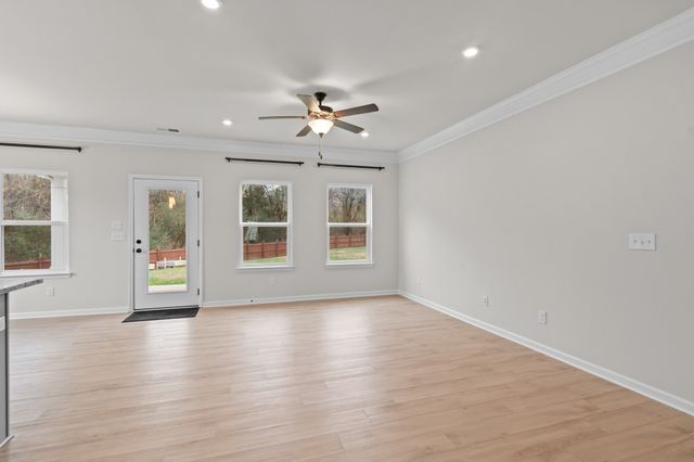 1317 Ardmore Ln, Mount Juliet, TN 37122