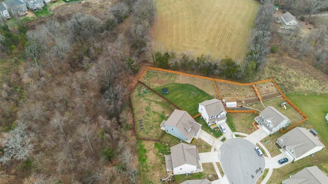 1317 Ardmore Ln, Mount Juliet, TN 37122