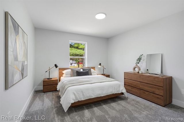 9400 Roland Drive, Brighton, MI 48116