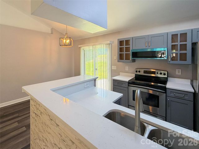 1110 Helms Road, Charlotte, NC 28214