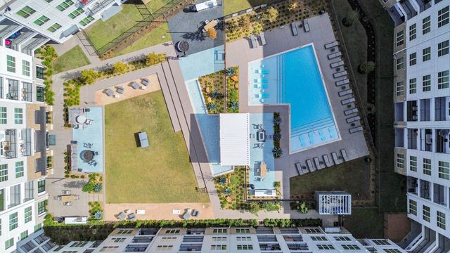 15635 Memorial Drive 168, Houston, TX 77079