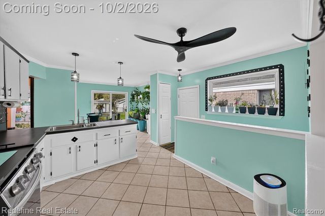 33705 Fernwood Street, Westland, MI 48186
