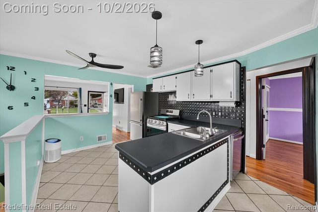 33705 Fernwood Street, Westland, MI 48186