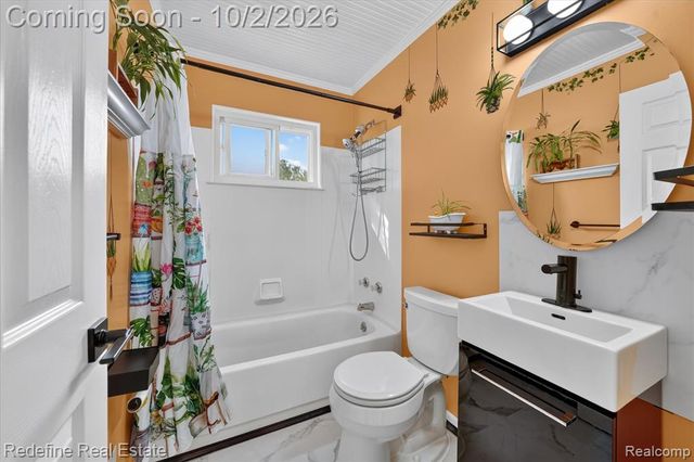 33705 Fernwood Street, Westland, MI 48186