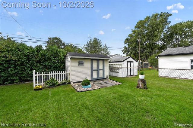 33705 Fernwood Street, Westland, MI 48186