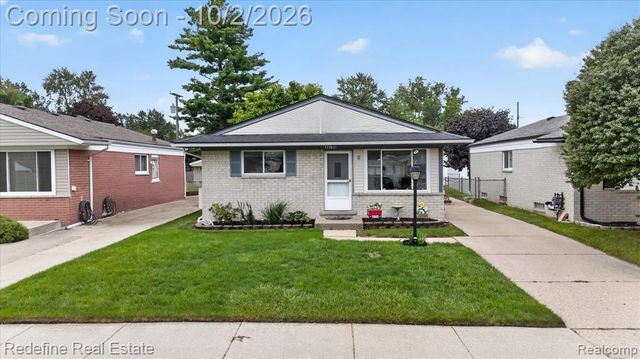 33705 Fernwood Street, Westland, MI 48186