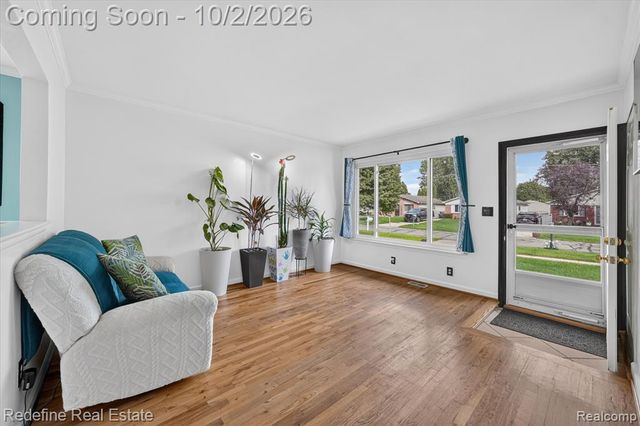 33705 Fernwood Street, Westland, MI 48186