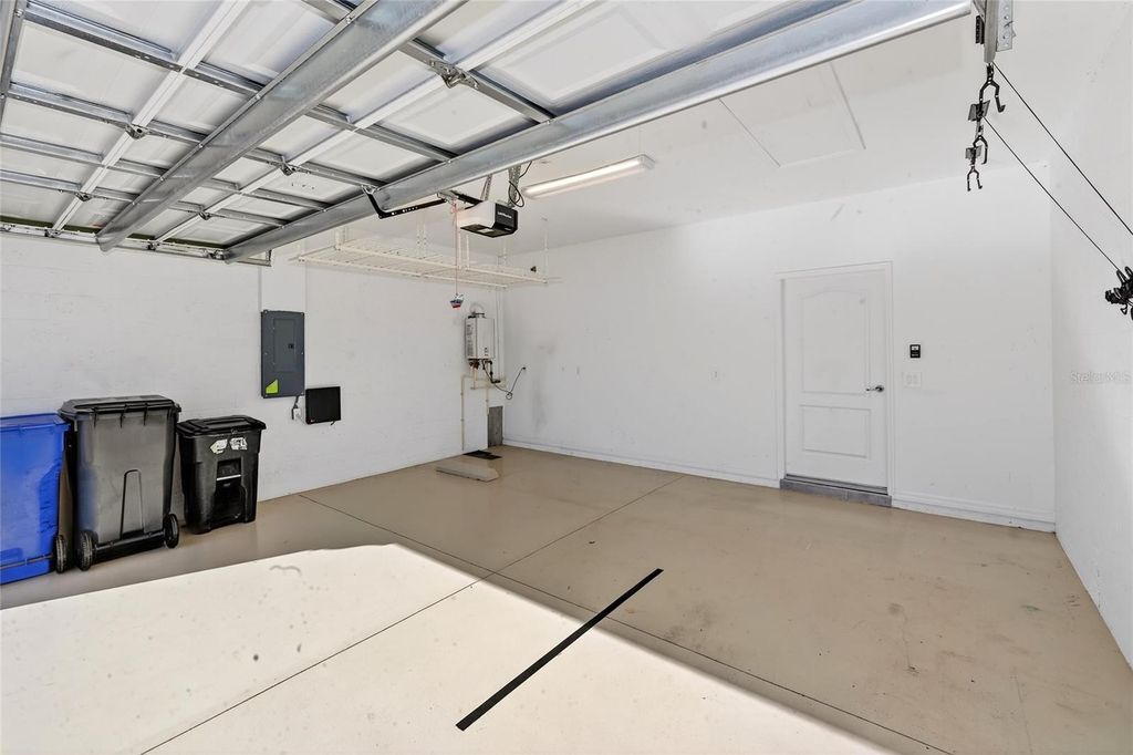 Image 29 of property listing at 11705 BLUEBIRD PLACE, Lakewood Ranch, FL 34211