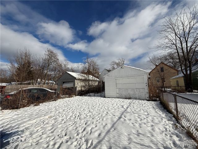 83 Fisher Street, Buffalo, NY 14215