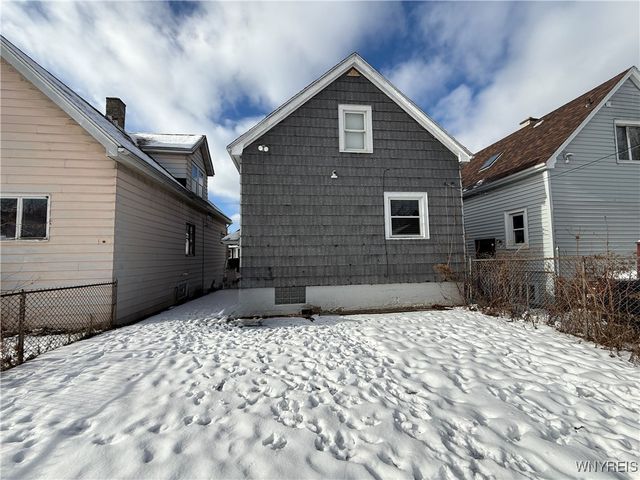 83 Fisher Street, Buffalo, NY 14215