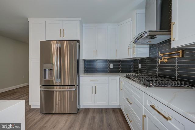 2429 SUNNYHILL AVE, Williamstown, NJ 08094