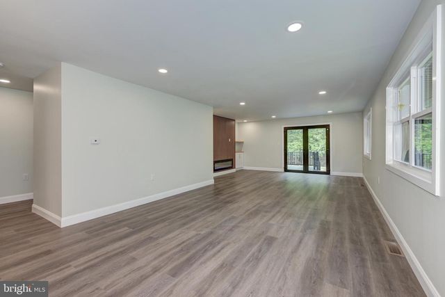 2429 SUNNYHILL AVE, Williamstown, NJ 08094