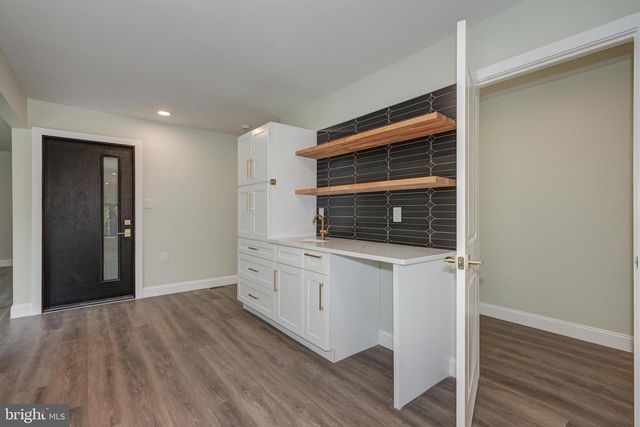 2429 SUNNYHILL AVE, Williamstown, NJ 08094