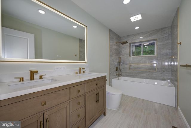 2429 SUNNYHILL AVE, Williamstown, NJ 08094