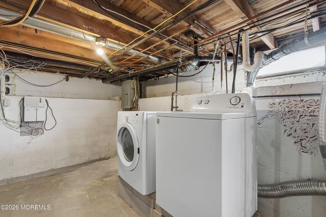 4 Mayfair Court, Brick, NJ 08723