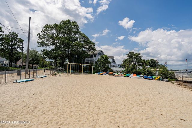 4 Mayfair Court, Brick, NJ 08723