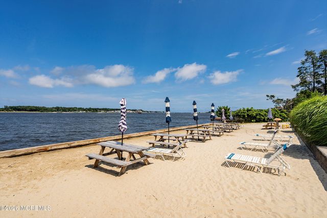 4 Mayfair Court, Brick, NJ 08723