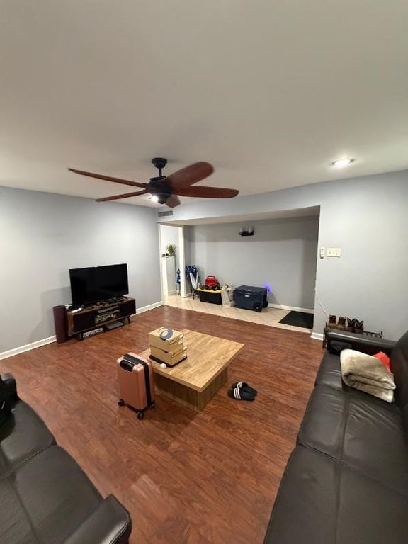 2915 Rayswood Drive, Carrollton, TX 75007 — photo 3