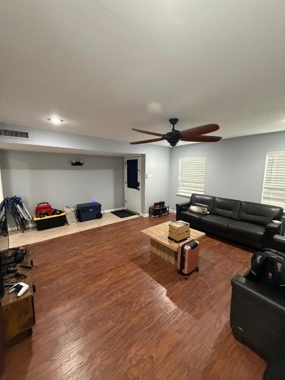 2915 Rayswood Drive, Carrollton, TX 75007 — photo 4