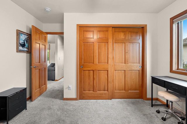 3166 EGAN LANE, Green Bay, WI 54311