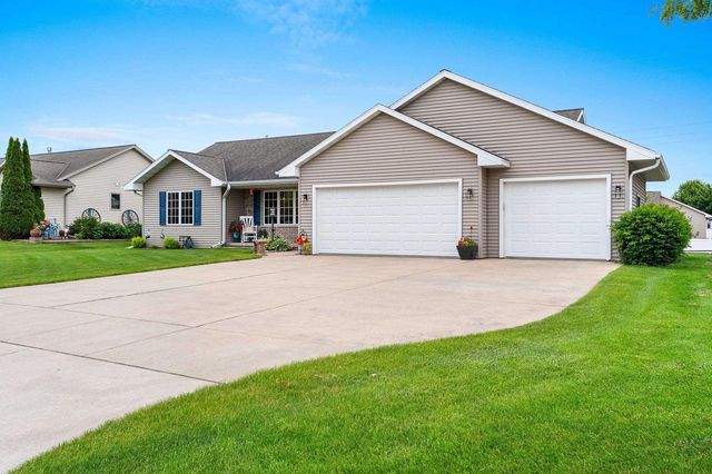3166 EGAN LANE, Green Bay, WI 54311