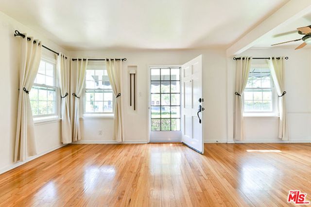 2468 Glencoe Avenue, Venice, CA 90291