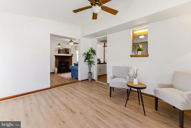 119 ROBINS RUN W, Swedesboro, NJ 08085