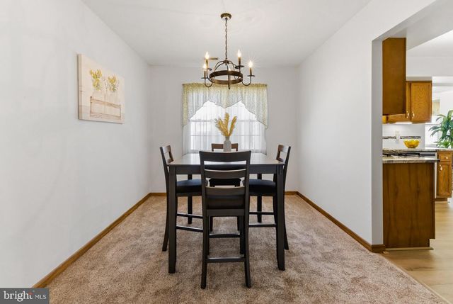 119 ROBINS RUN W, Swedesboro, NJ 08085