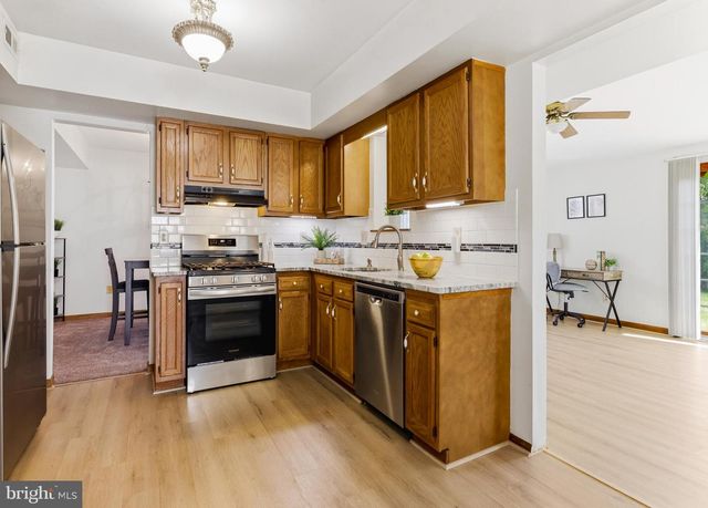 119 ROBINS RUN W, Swedesboro, NJ 08085