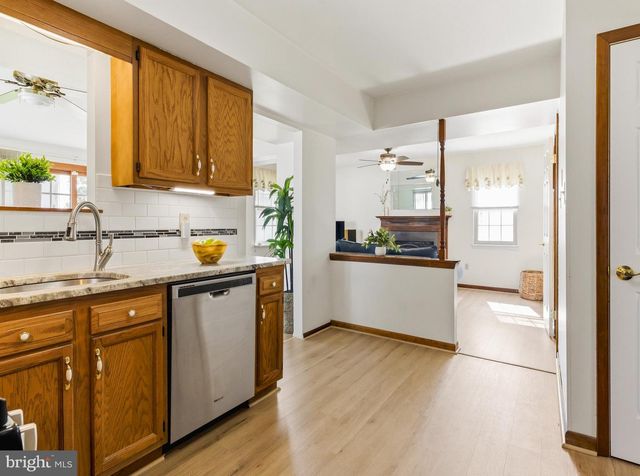 119 ROBINS RUN W, Swedesboro, NJ 08085