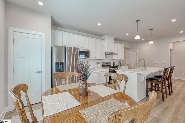 7044 Glass Court, Spartanburg, SC 29307
