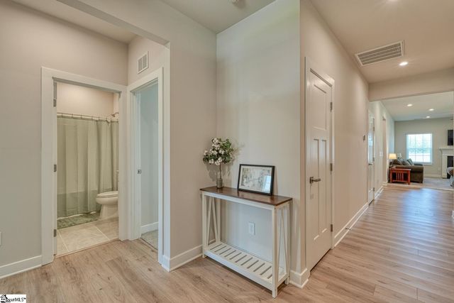 7044 Glass Court, Spartanburg, SC 29307