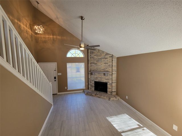 5718 Fargo Drive, Dickinson, TX 77539