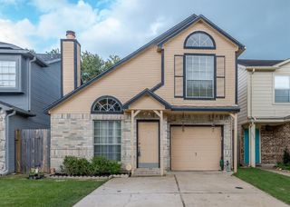 5718 Fargo Drive, Dickinson, TX 77539